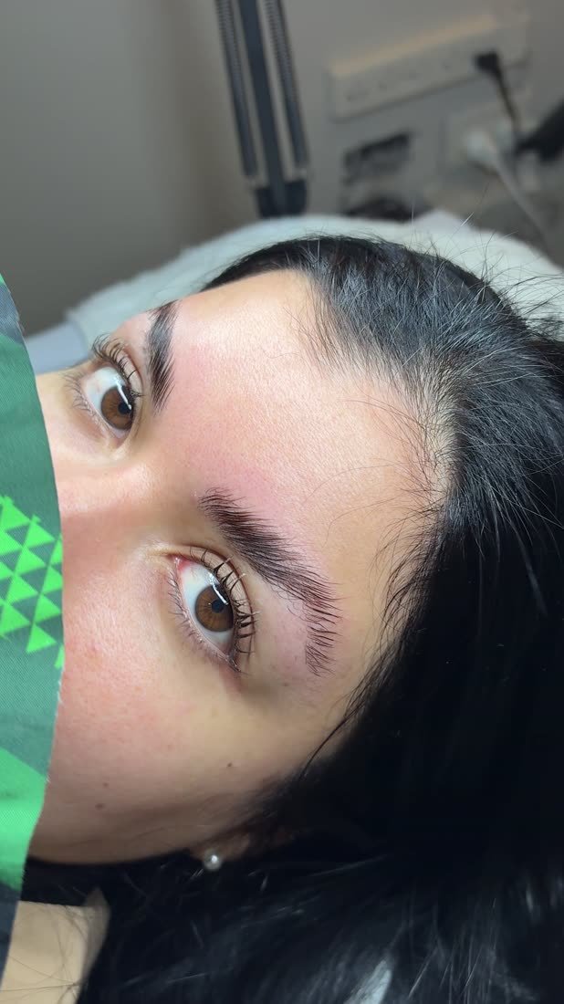 Resultado de laminado de cejas